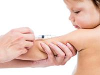 Immagine Vaccinazioni, obiettivi raggiunti in Toscana. Rossi: "Un accordo con i medici di famiglia per fare ancora meglio"