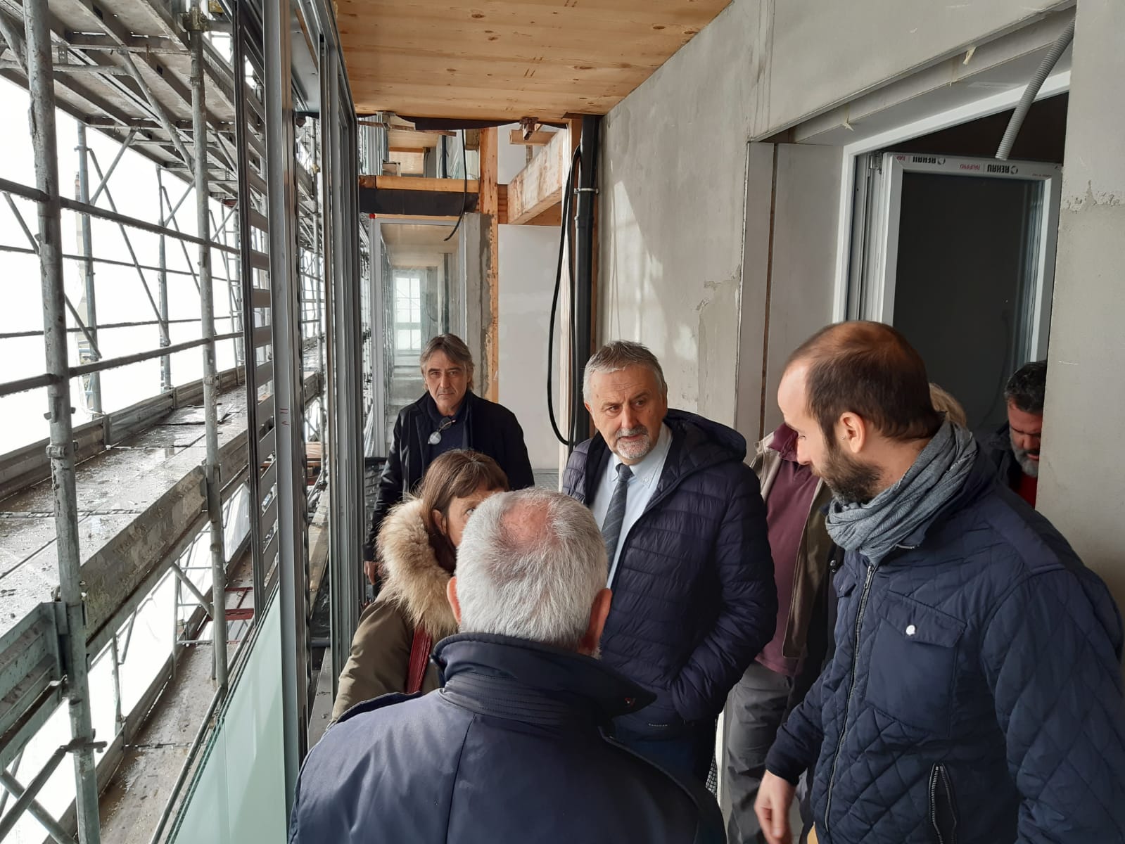 Erp, sopralluogo di Ceccarelli in via Torre Agli: