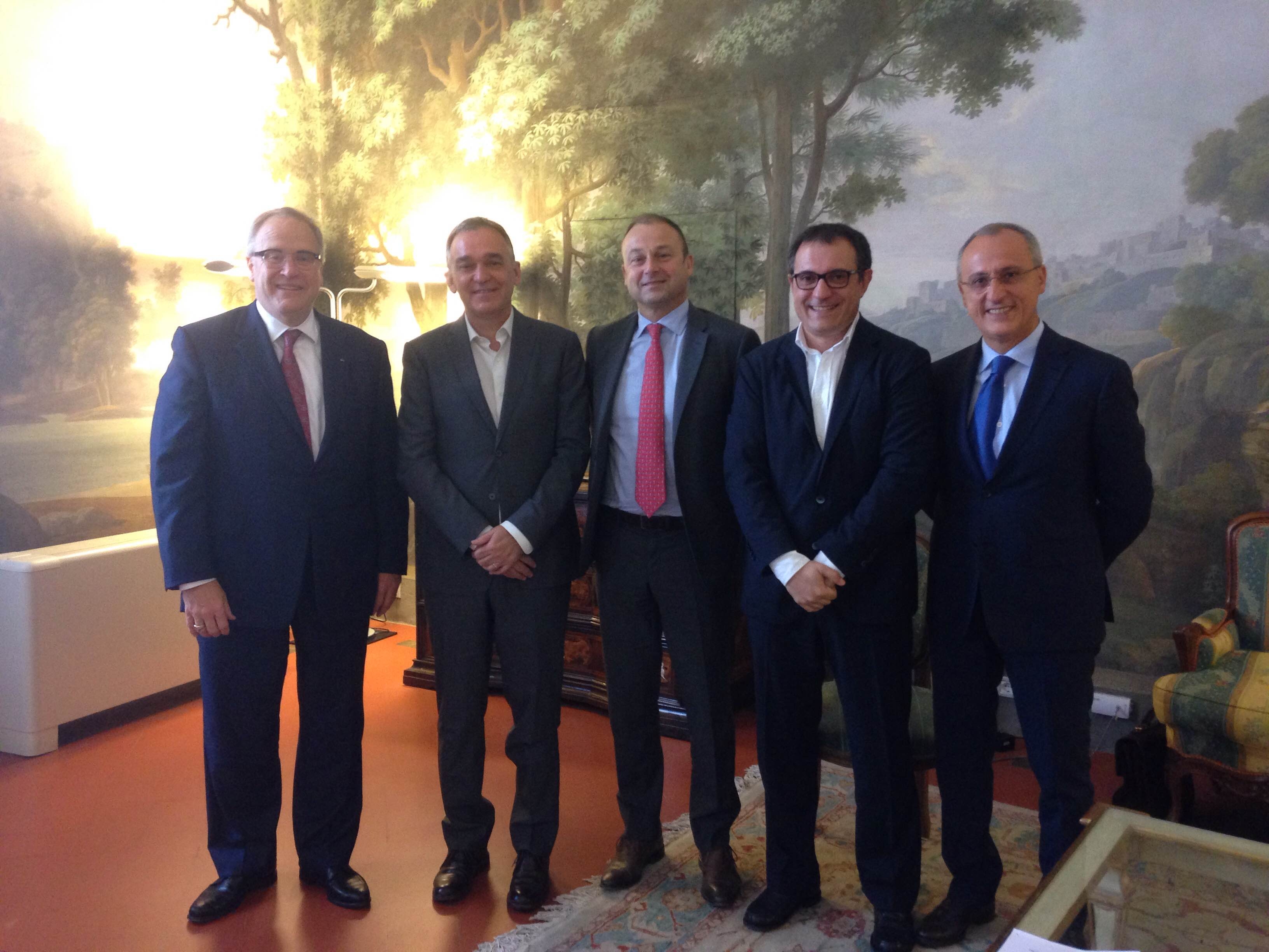 Rossi incontra Eli Lilly: impegni per espansione e nuovo liceo