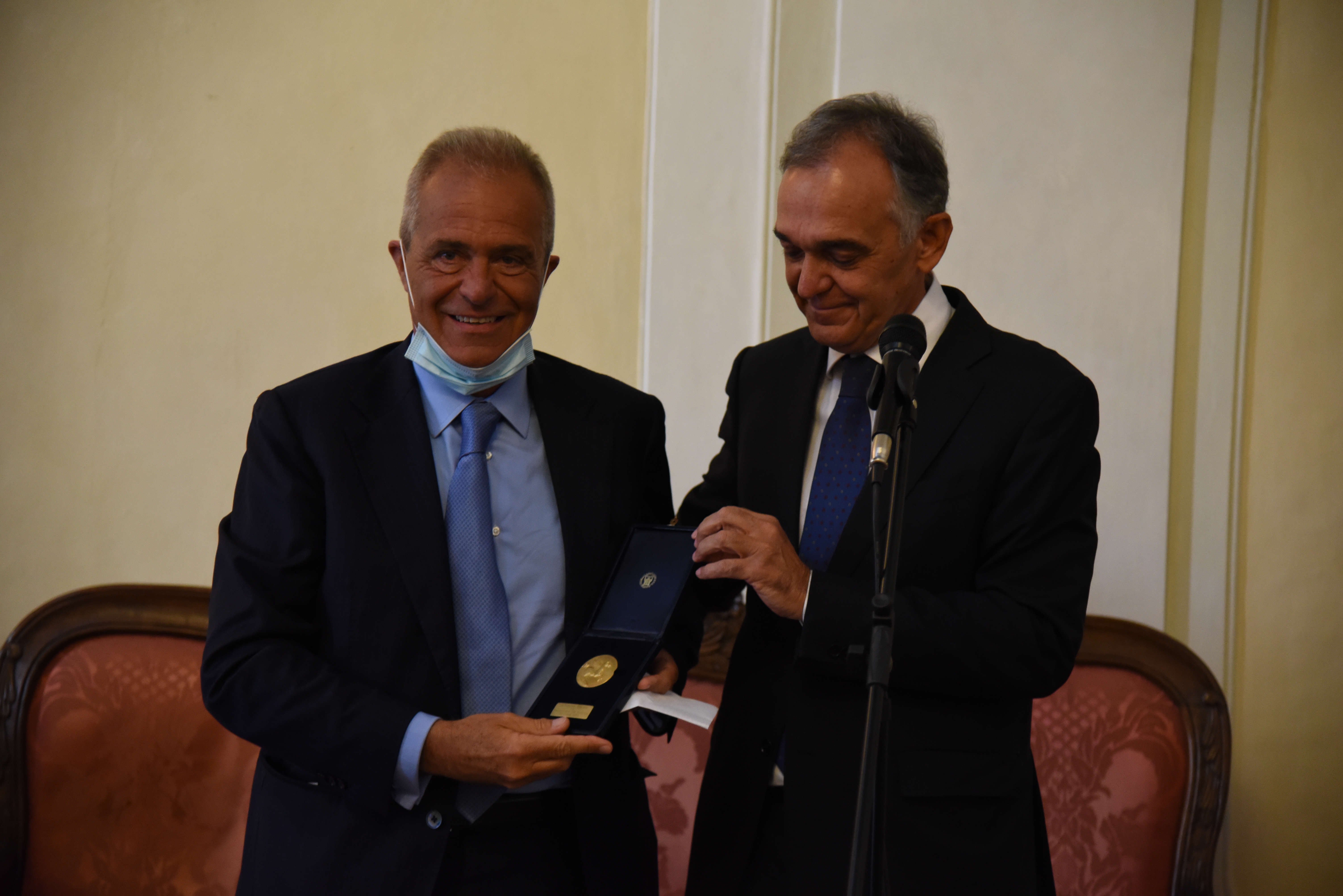 La Regione premia la Fondazione CR Firenze per l’aiuto durante l’emergenza Covid