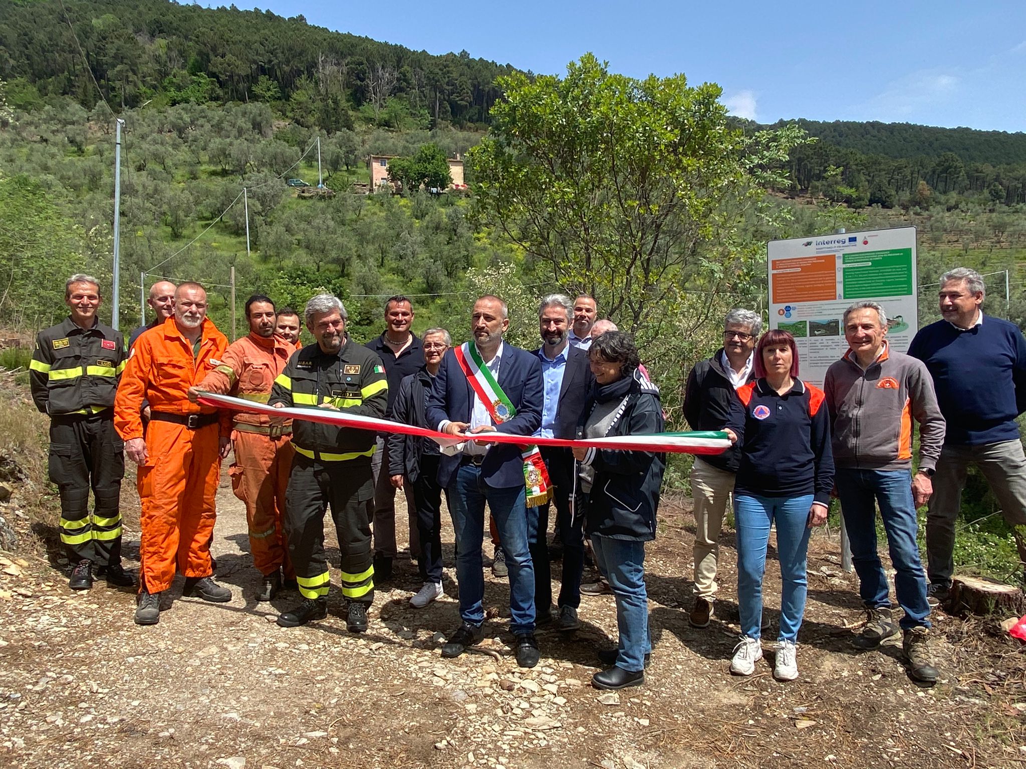 Prima Comunità antincendi inaugurata a Calci. Saccardi: