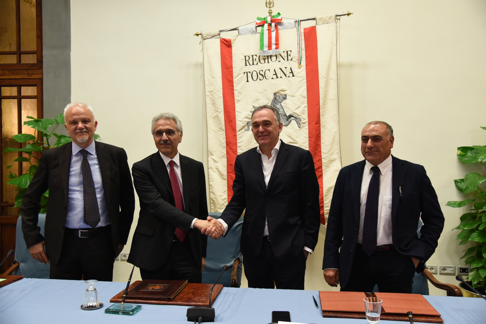 Siglato l'accordo per le opere ferroviarie: con 200 milioni verso una Toscana più collegata all'Europa