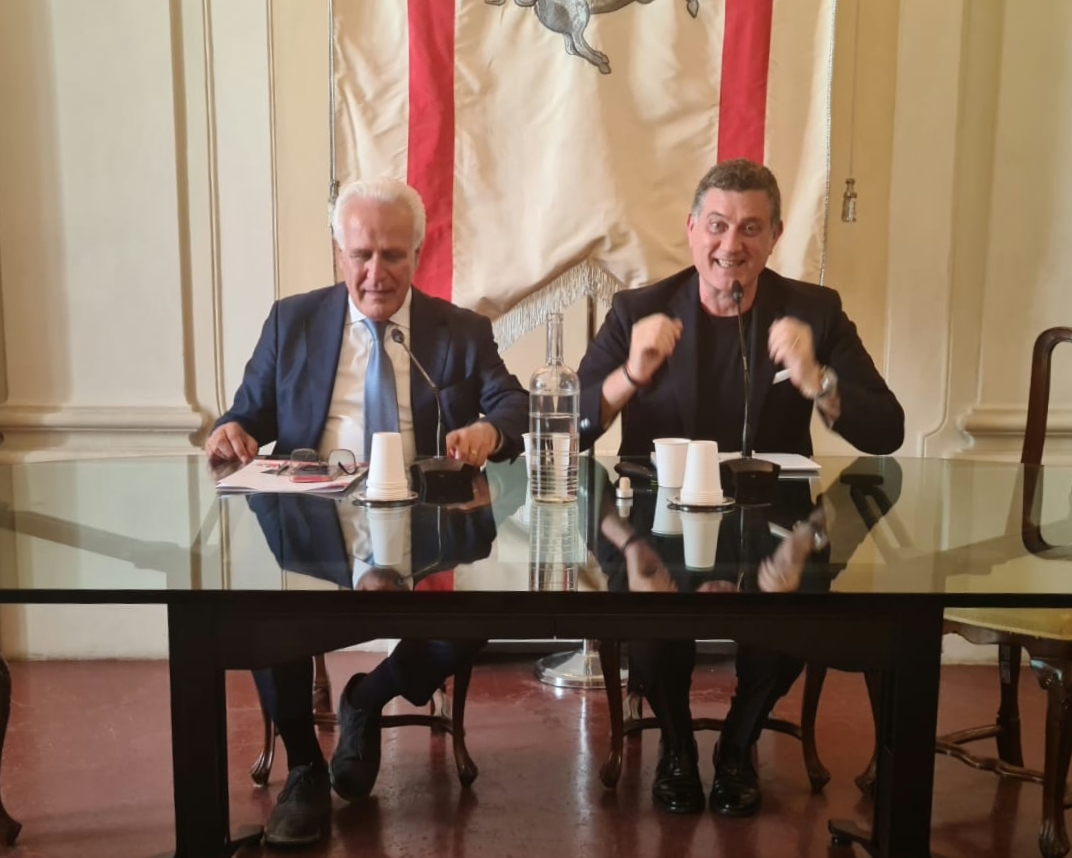 Parlano toscano gli ecografi di ultima generazione di Esaote