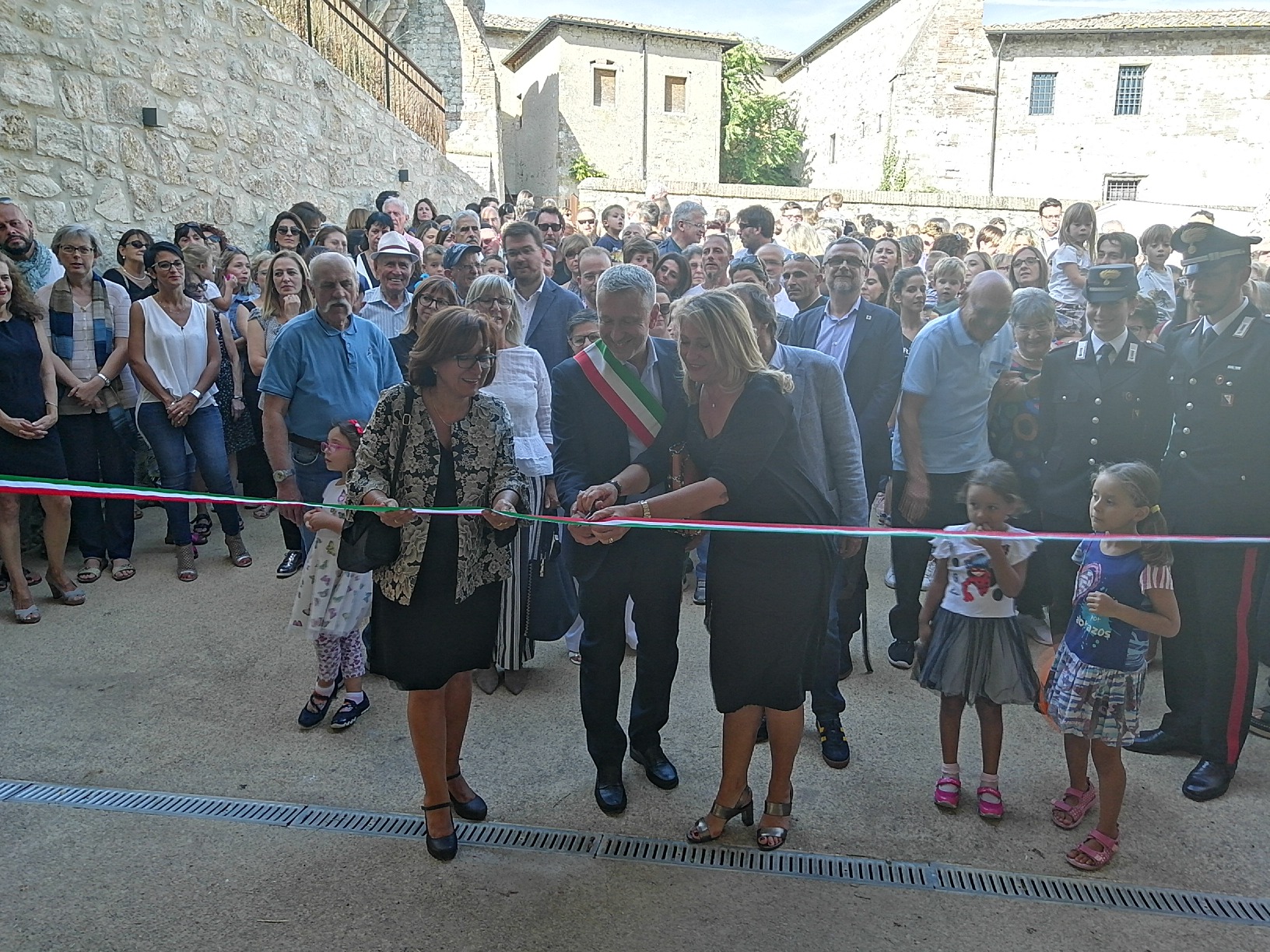 Assessora Grieco inaugura nuova scuola dell'infanzia a Colle Val d'Elsa