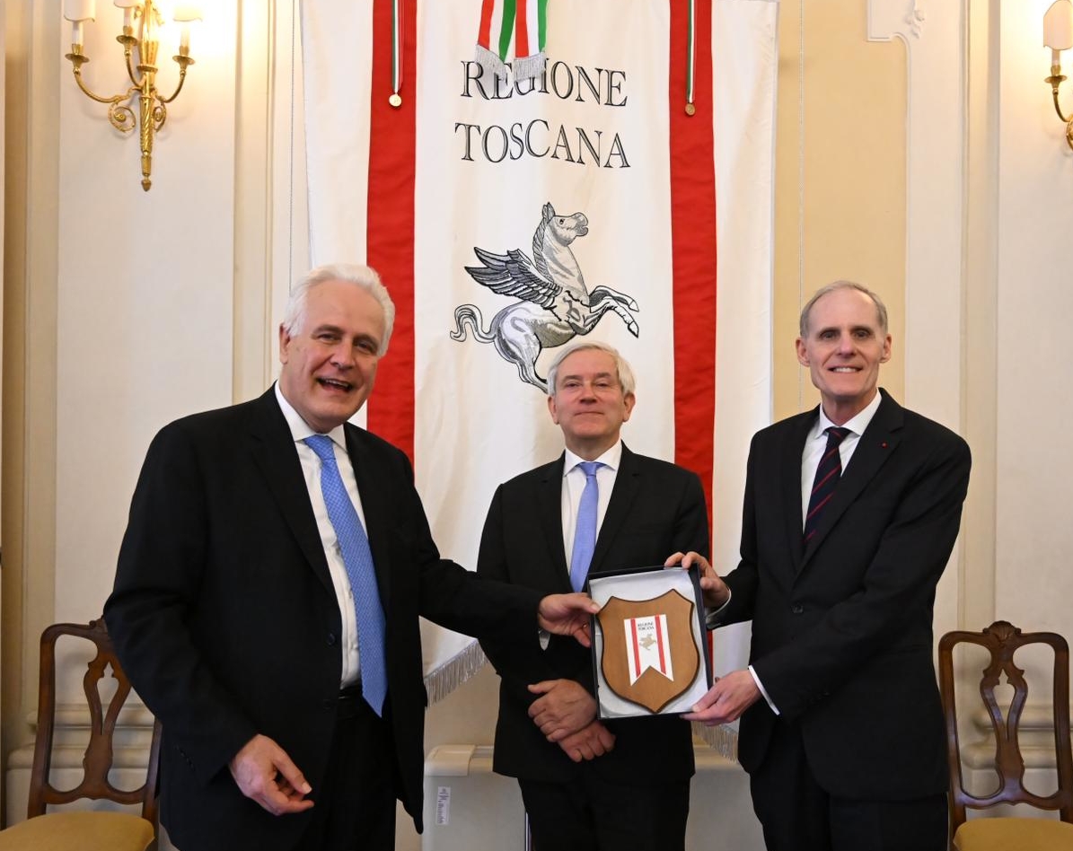 Giani incontra l'ambasciatore francese e il nuovo console generale di Firenze