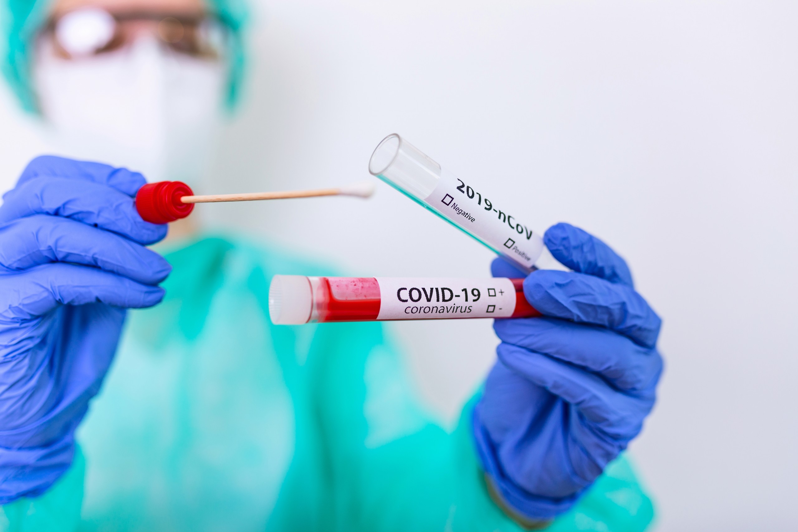 Coronavirus: 510 nuovi casi, età media 44 anni, e 8 decessi