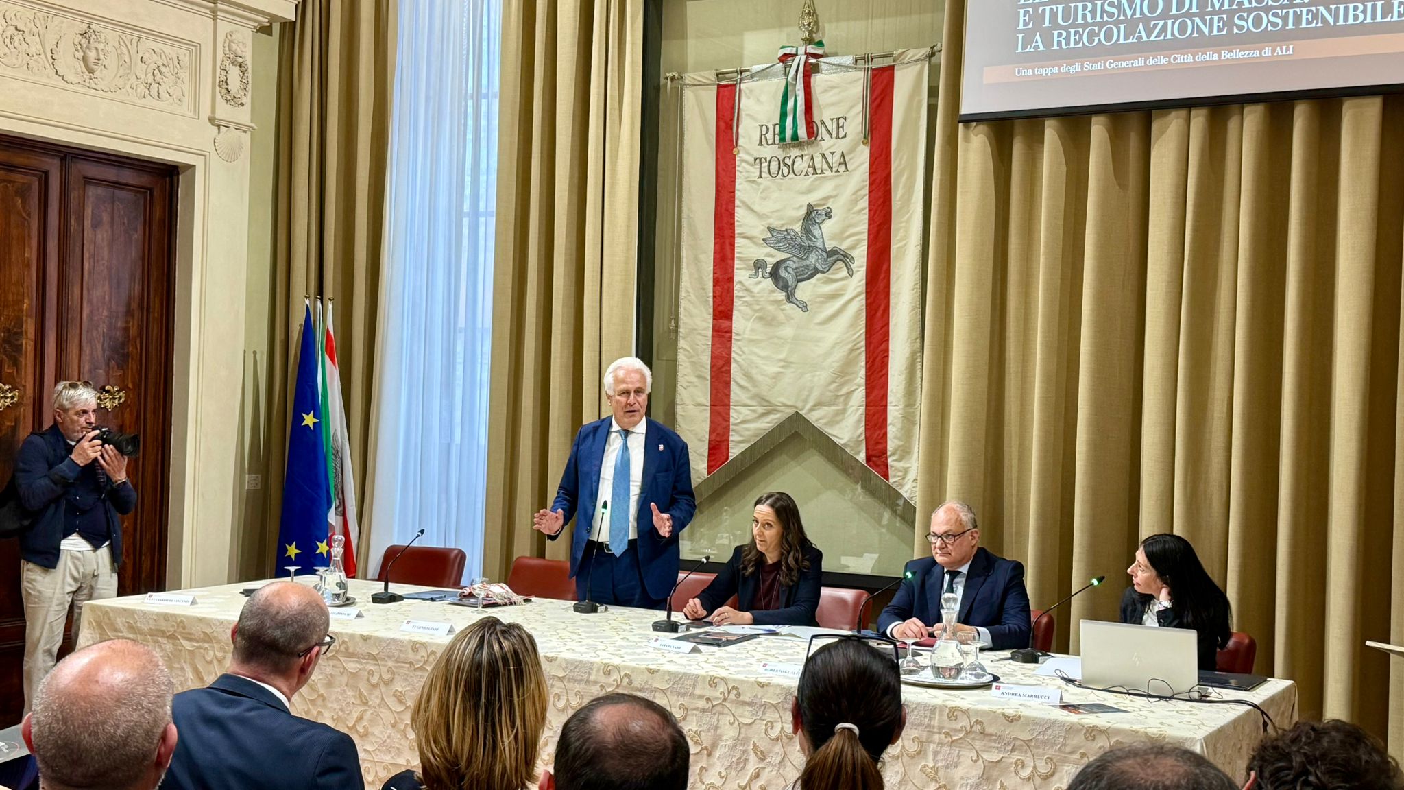 Turismo, Giani: “Impugnazione legge toscana atto estremamente contraddittorio”