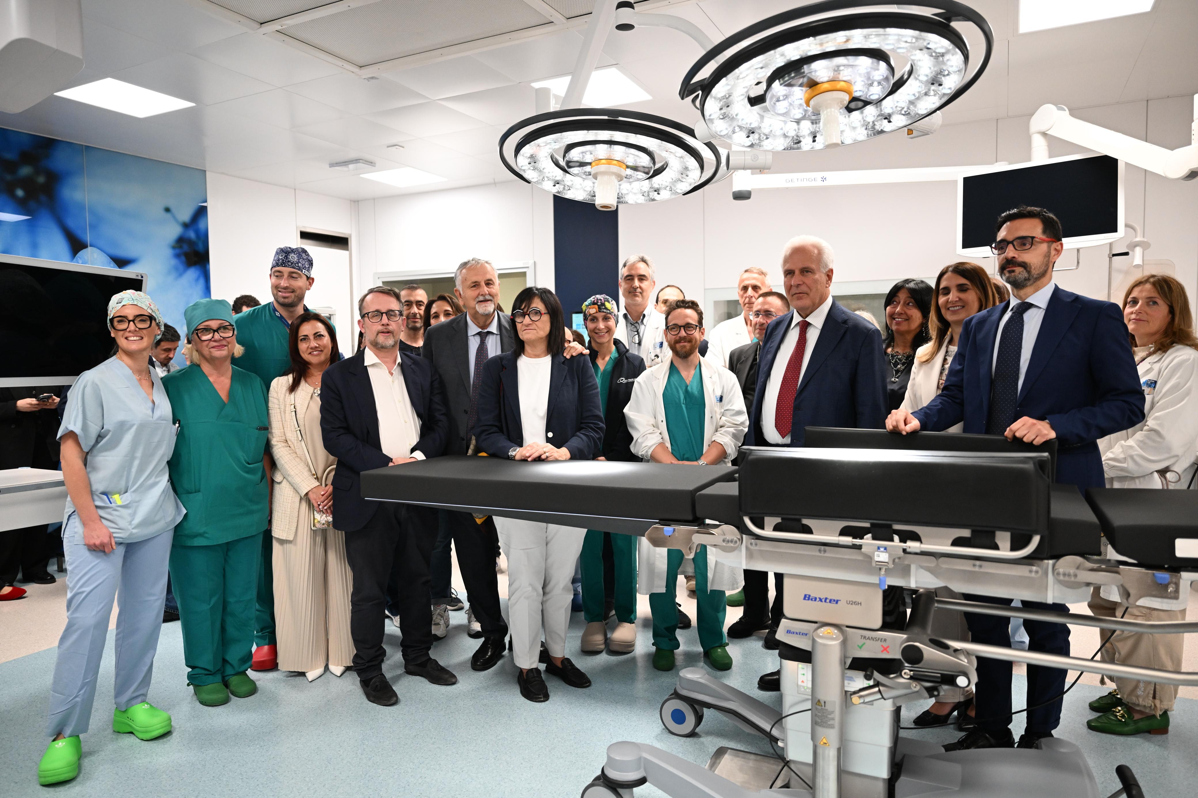 All’ospedale di Arezzo inaugurate quattro nuove sale operatorie, più ampie e tecnologiche