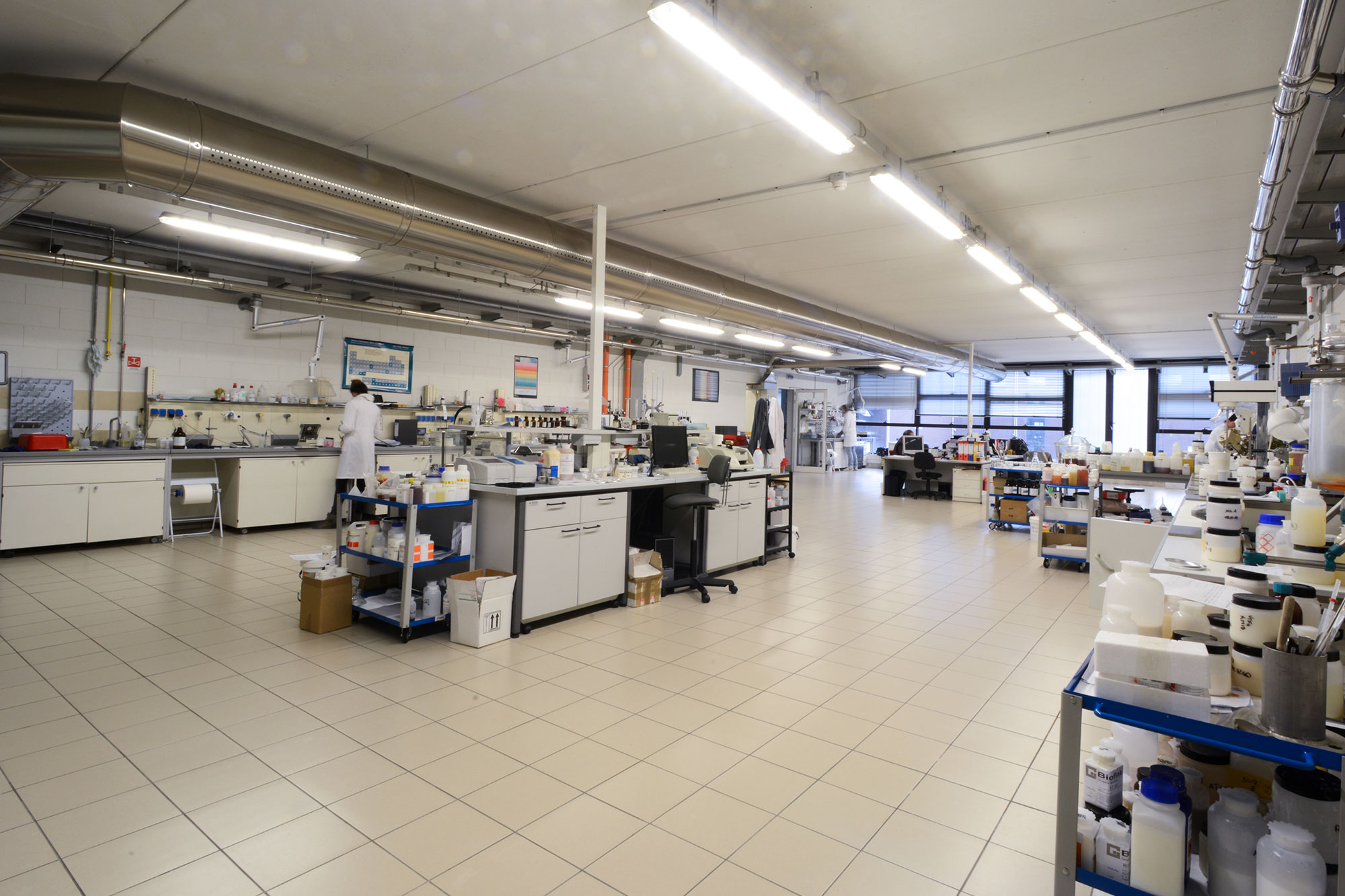 Ricerca & sviluppo, Nardini all’inaugurazione del nuovo laboratorio del gruppo Biokimica