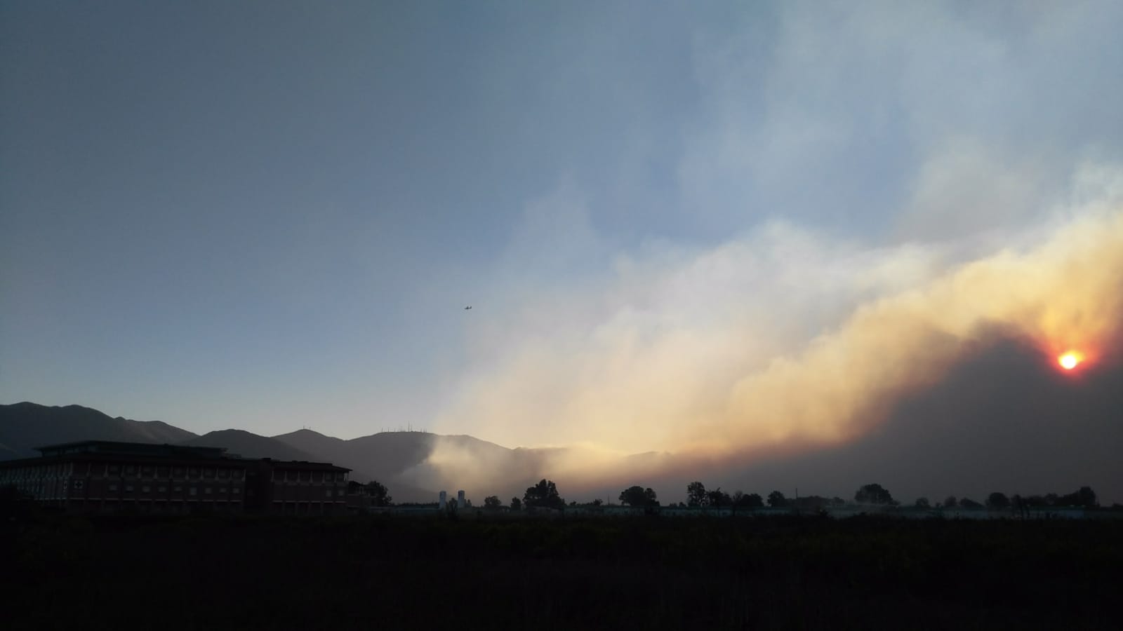 Incendio Monti Pisani, stop alla caccia:domani Rossi firmerà il decreto