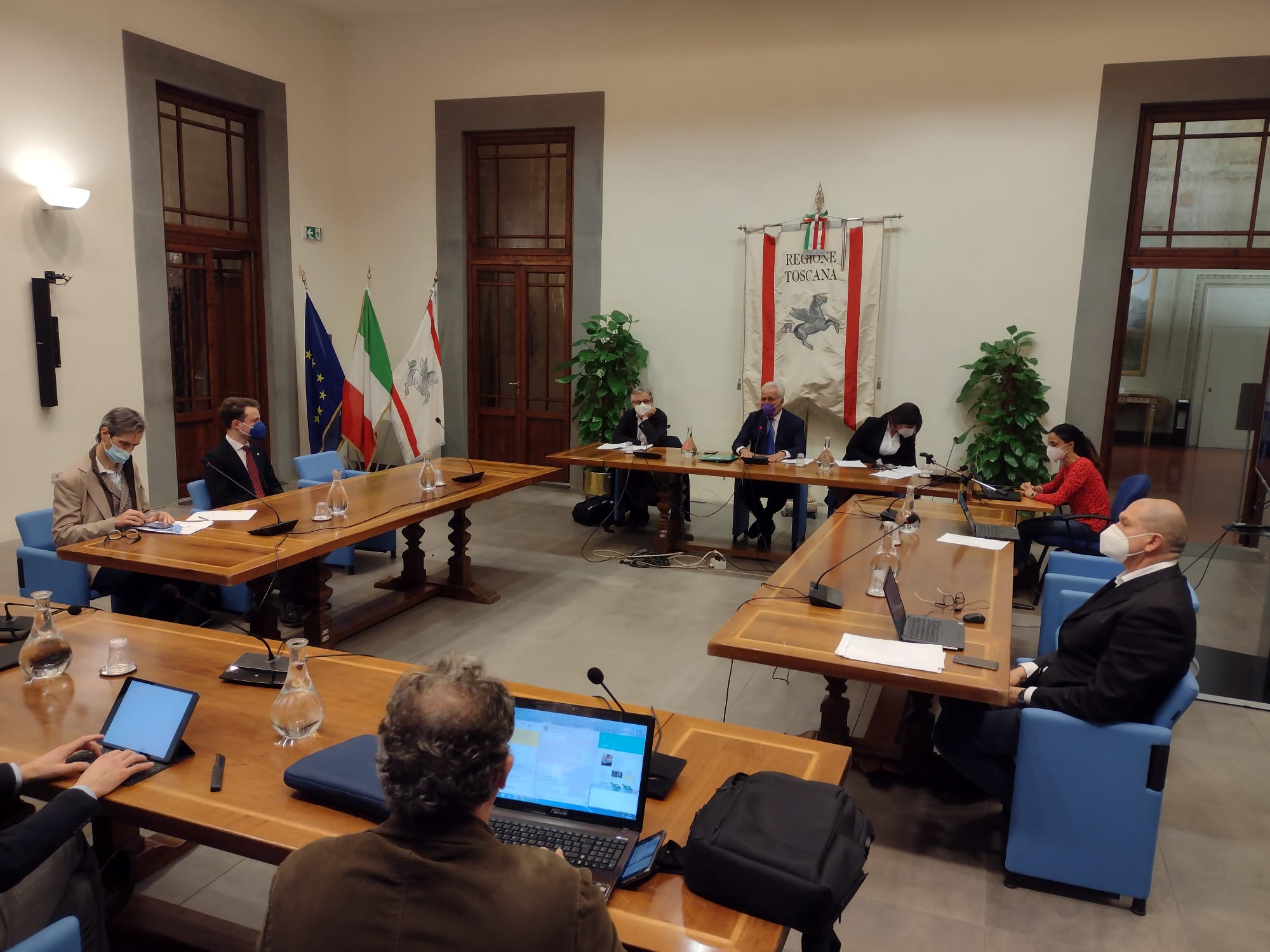 La Toscana resta arancione e domani 20 marzo le ordinanze per i Comuni in zona rossa