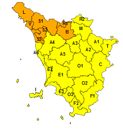 Codice arancione per pioggia e temporali nel nord della Toscana