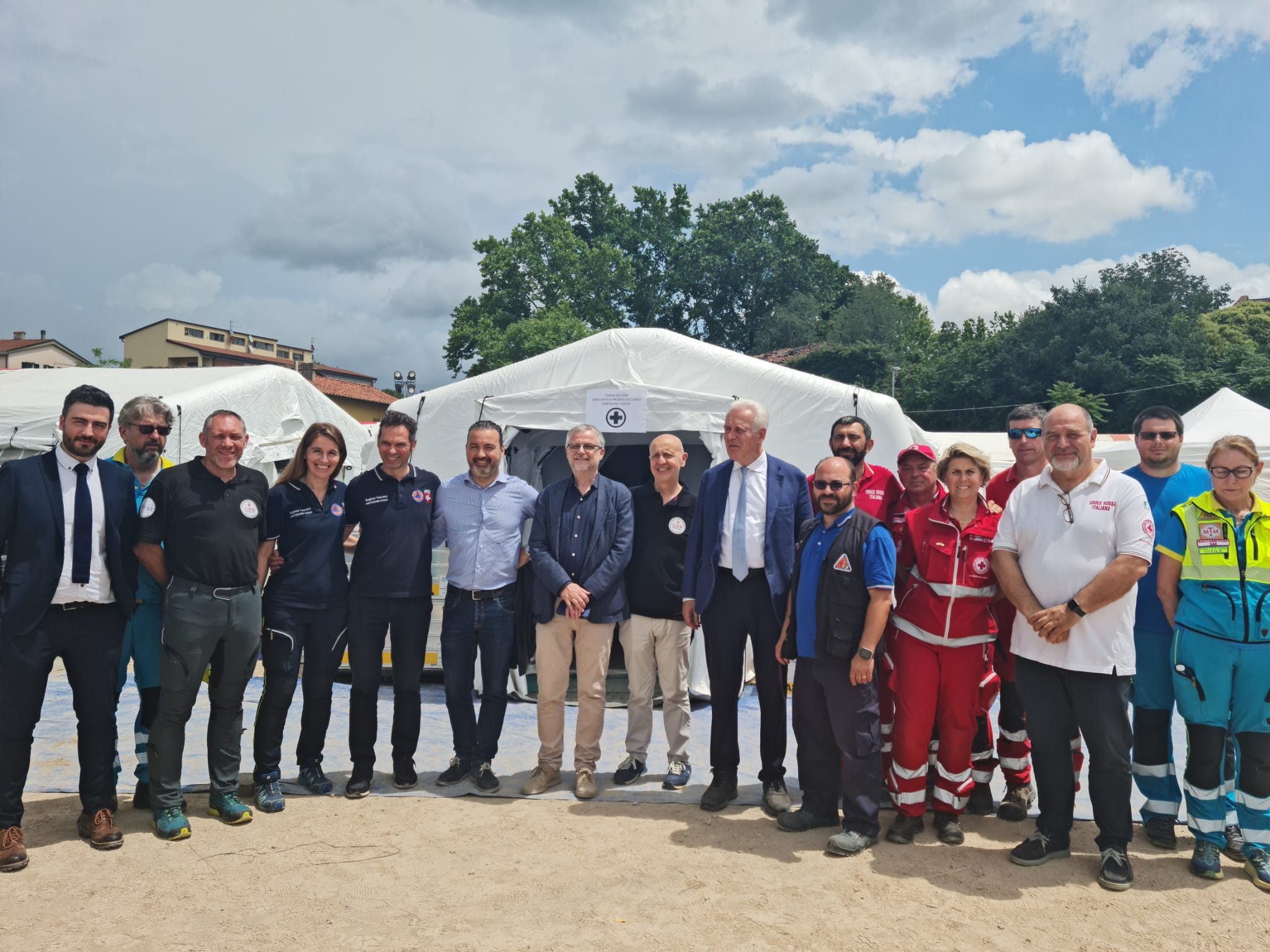 Protezione civile, presentato a Pistoia ospedale da campo per maxi emergenze