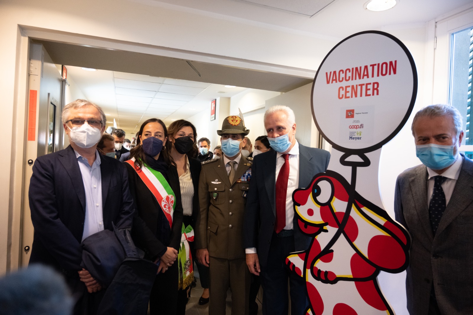 Covid, Figliuolo: “Straordinaria la campagna vaccinale della Toscana”