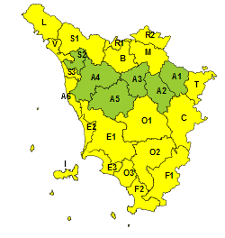Torna il maltempo in Toscana: codice giallo per pioggia, vento e mareggiate