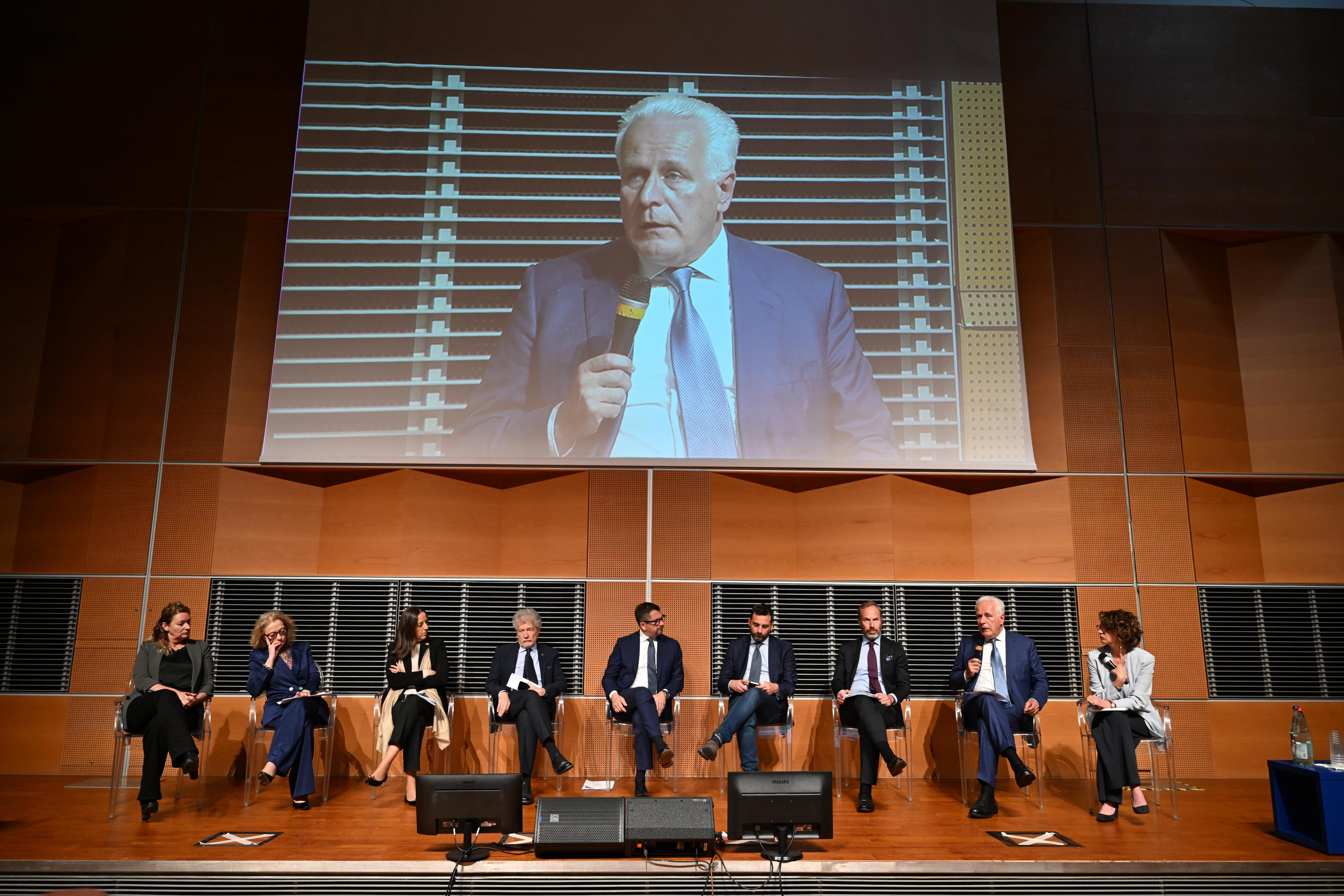 Transizione ecologica, Giani: “Toscana laboratorio di innovazione e sostenibilità”