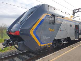 Treni, decimo Rock in servizio per la prima campanella. Baccelli: