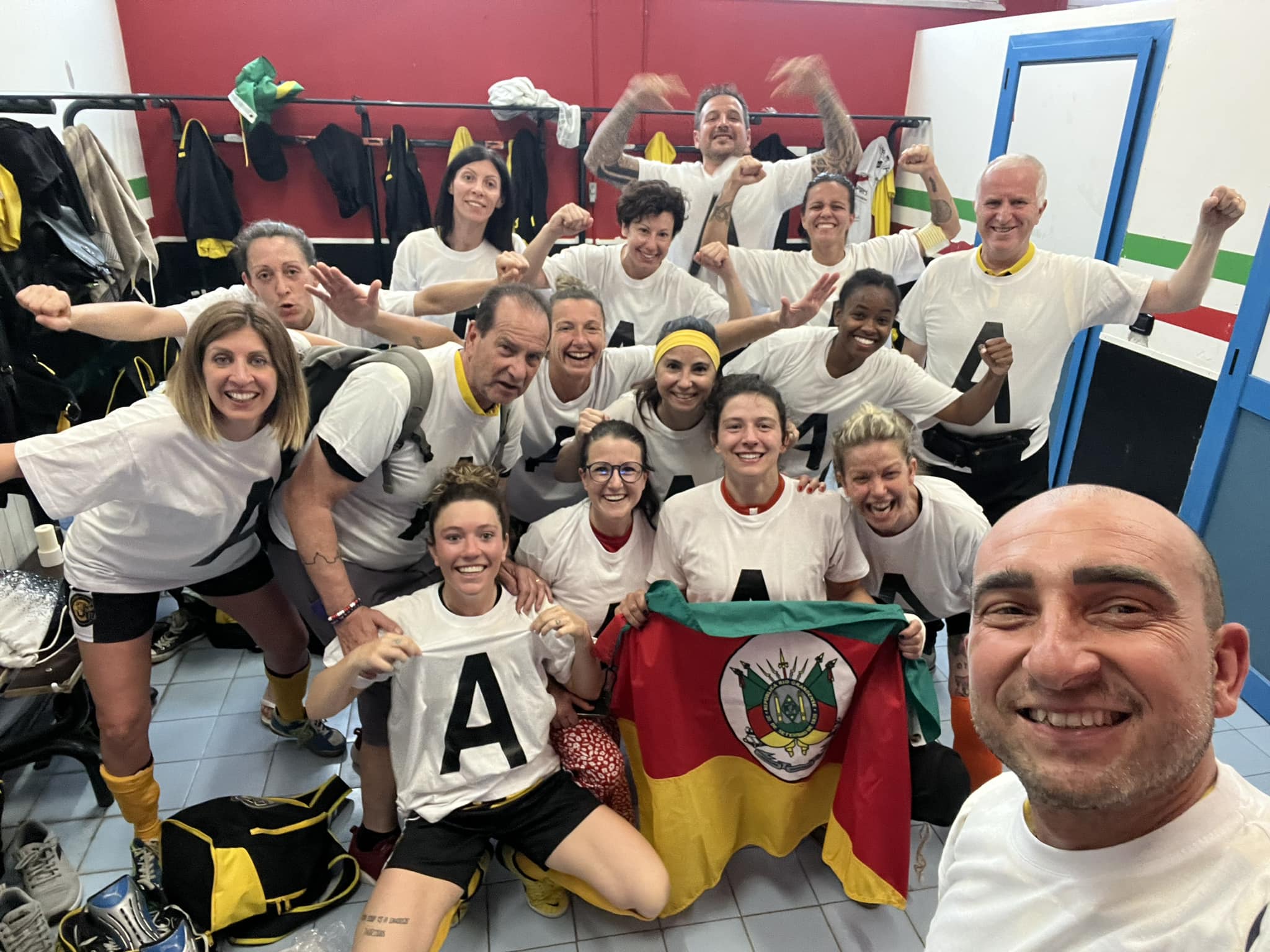 Futsal, le ragazze di Livorno promosse in A. Giani: 'Confermata forza della Toscana sportiva'