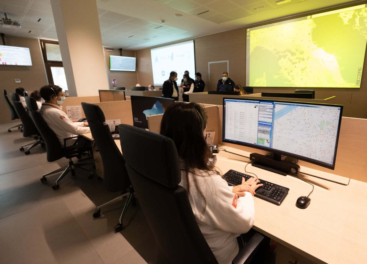 112 Toscana, la visita di Curcio a un anno dall’attivazione del numero unico