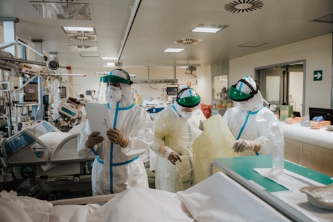 Ospedale di Lucca: solo 3 pazienti Covid in Terapia intensiva e  zero nel reparto Covid