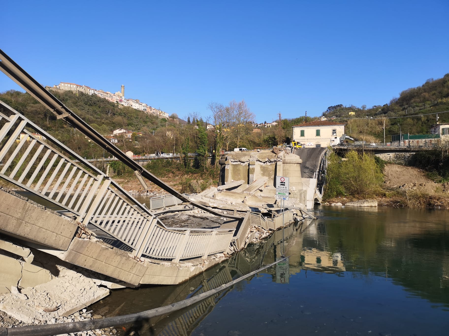 Crollo ponte Albiano Magra, presto bando a sostegno imprese