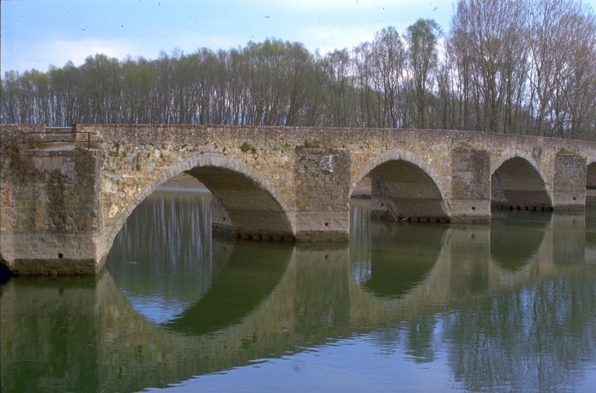 Ponte a Buriano, riavviato il percorso per guado e viabilità alternativa