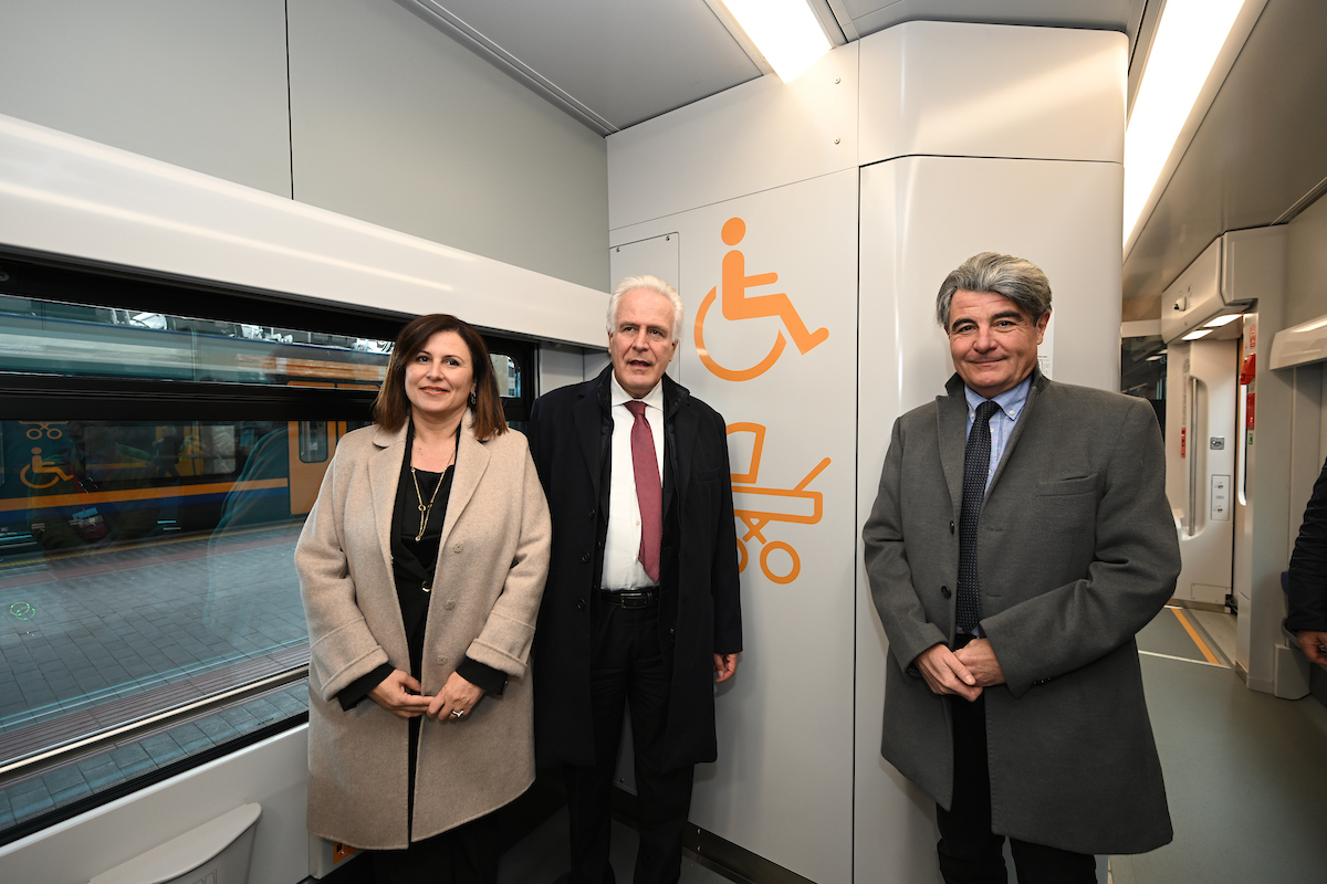 Treni, arrivano i primi 4 Pop. Giani e Baccelli: “Avanti con la mobilità sostenibile”