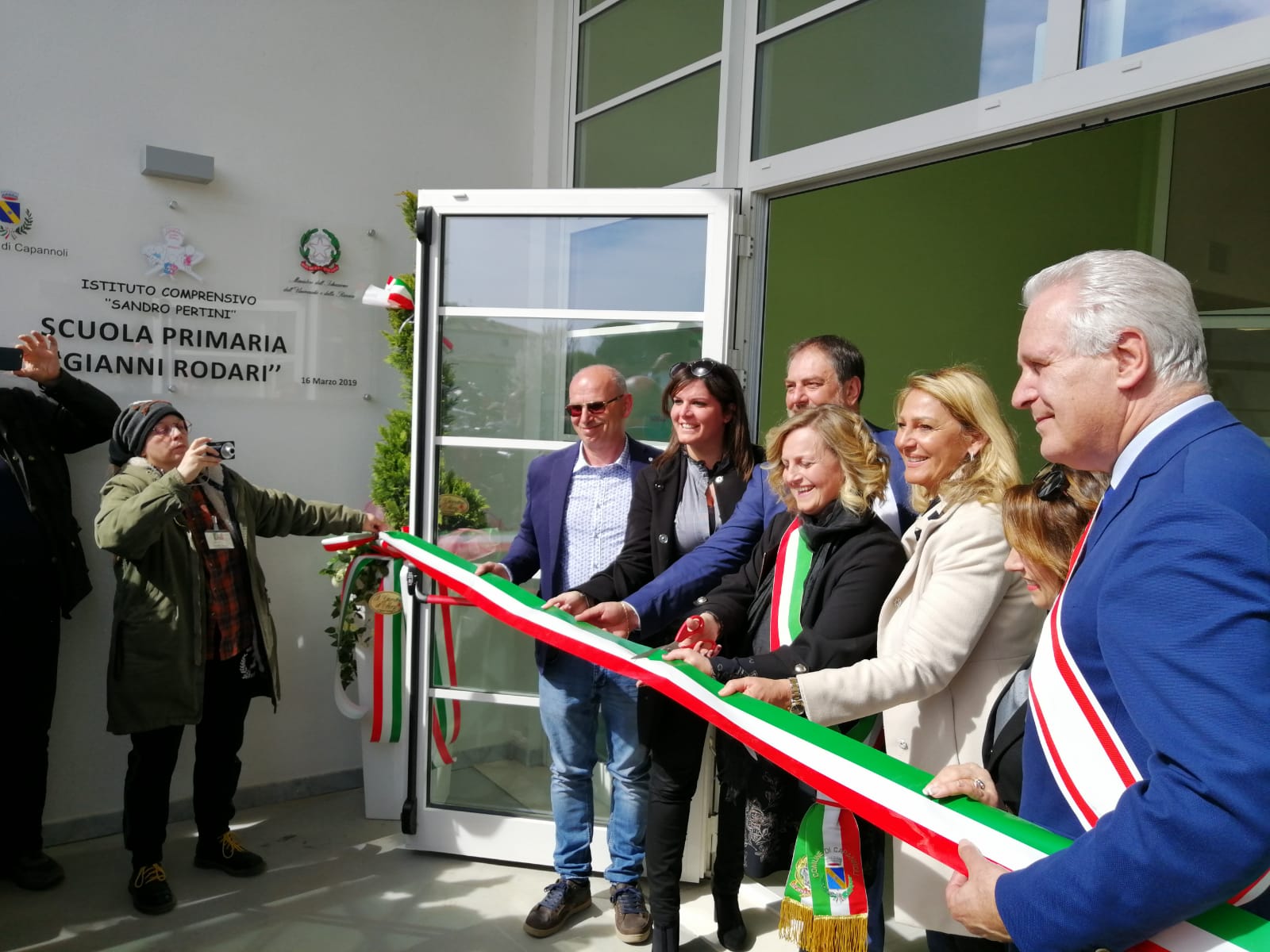 Grieco inaugura nuova scuola a Capannoli (PI):