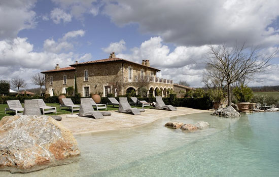 Scaletti: 'Bravo il Relais Borgo San Pietro, vincitore 2011 al Boutique Hotel Awards'