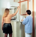 Mammografie, sospeso screening primo livello alla Asl Centro 