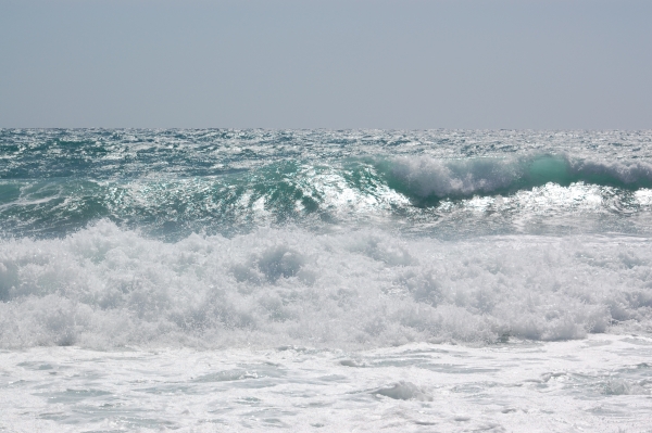 Allerta meteo: libeccio e mare agitato sul litorale toscano