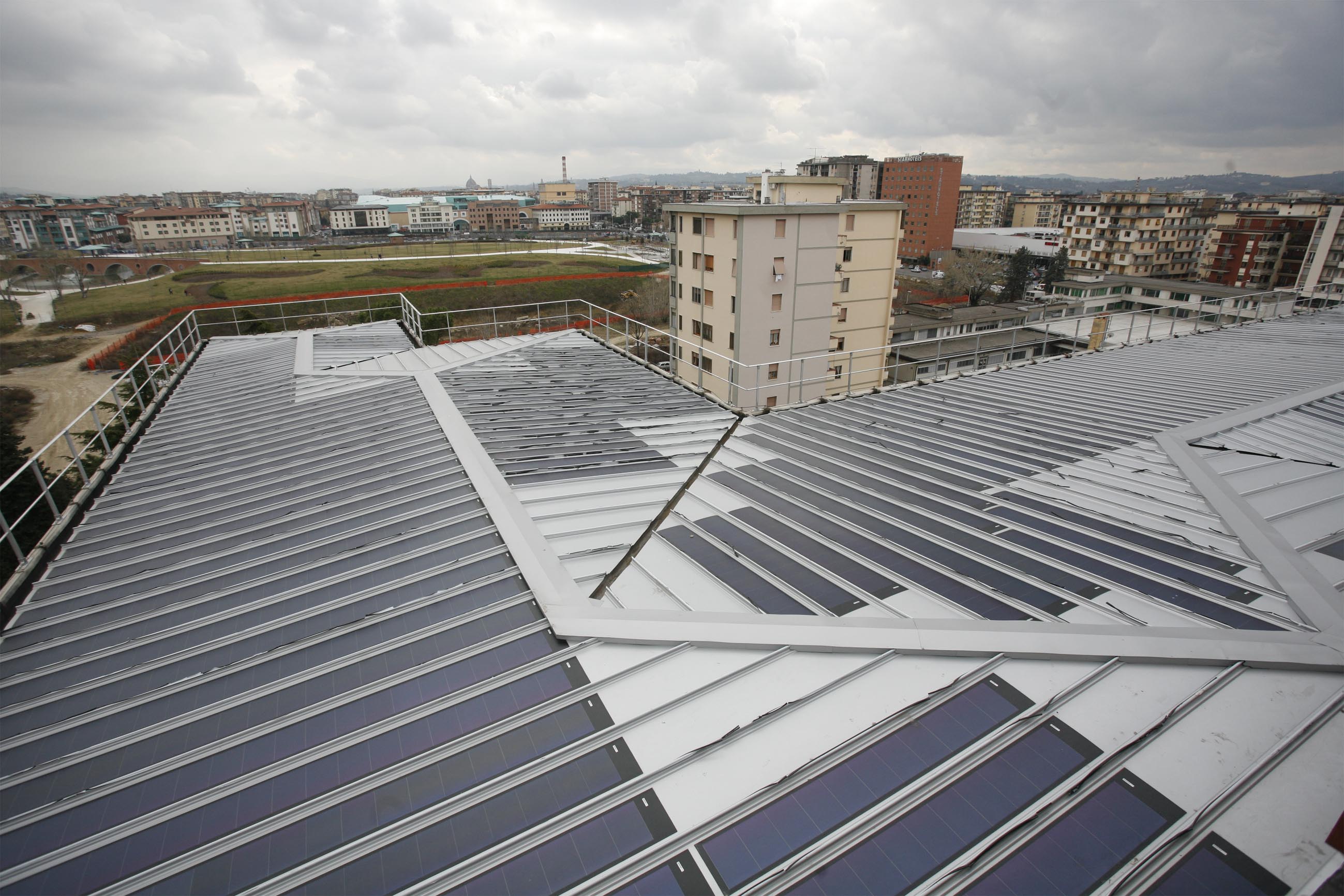 Rinnovabili: il fotovoltaico sui palazzi della Regione