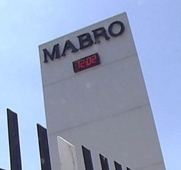Ex Mabro, l'azienda non si presenta. Istituzioni e sindacati chiedono spiegazioni