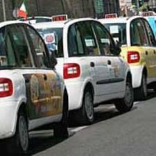 Coronavirus, Taxi e Ncc potranno fare consegne a domicilio