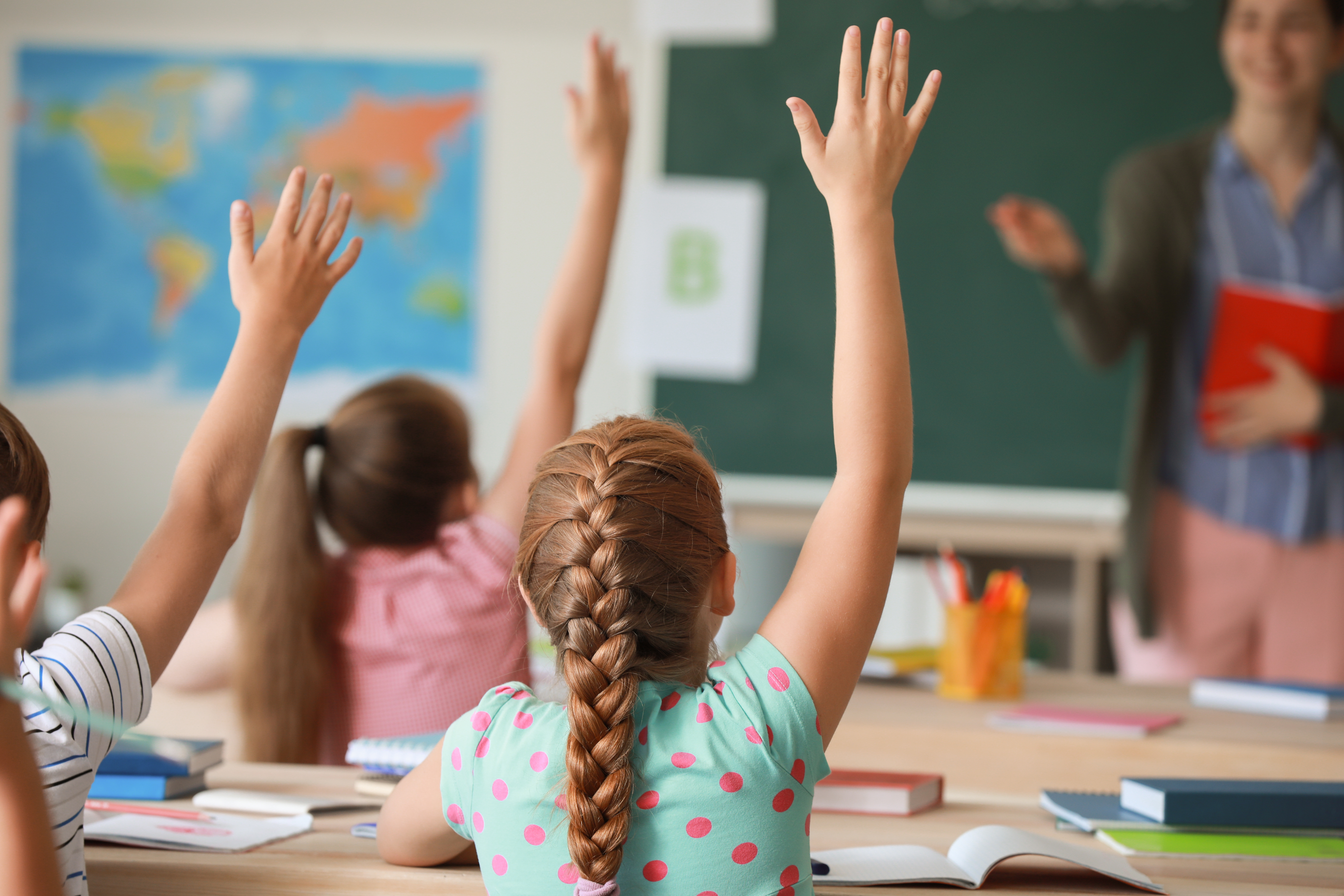 Scuola, 6 milioni ai Pez. Al centro contrasto a dispersione e stereotipi di genere