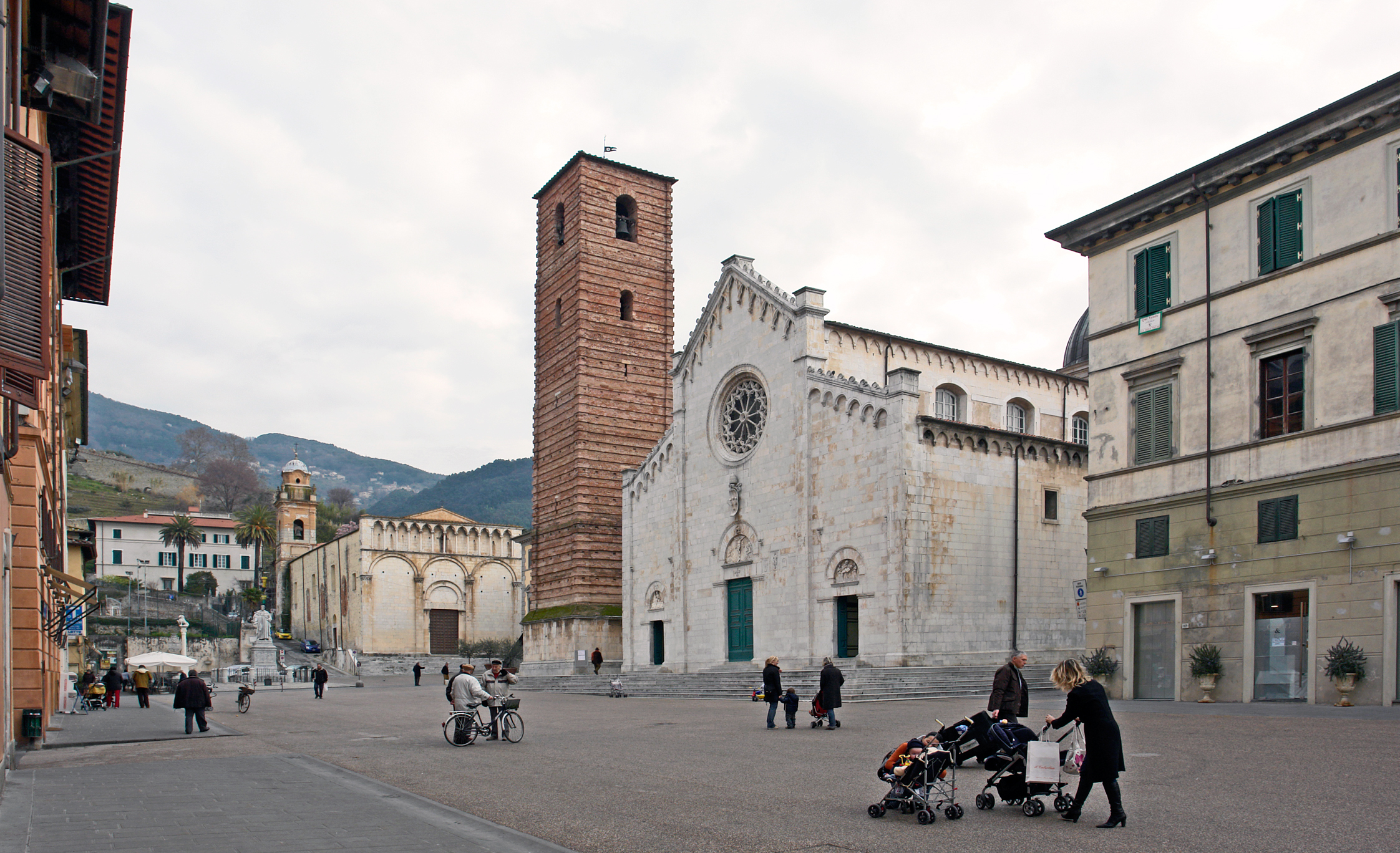 Pendolari, dal 23 aprile il treno 23611/12 torna a fermare a Pietrasanta
