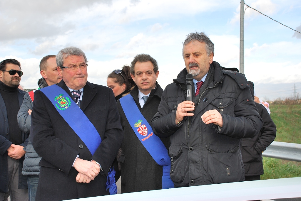 Poggio a Caiano: l'assessore Ceccarelli inaugura la nuova bretella