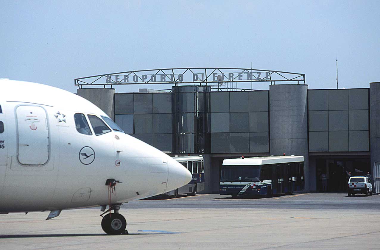 Aeroporto Firenze, Rossi su rinvio conferenza servizi:
