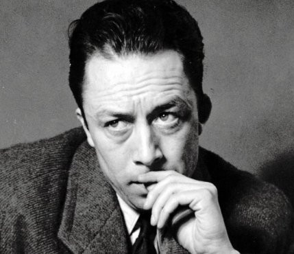 Centenario Camus, Scaletti: