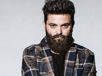 Il cantautore pratese Francesco Guasti consegna domani il suo album al presidente Rossi