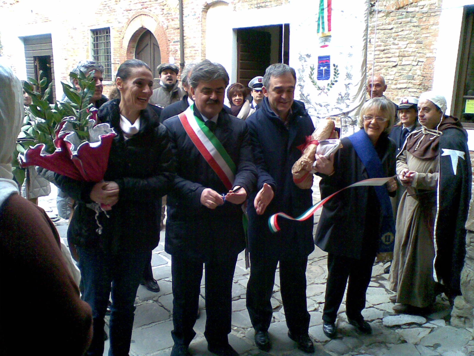 Via Francigena, Rossi inaugura tre nuove tappe per riscoprire la Toscana autentica