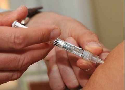 Vaccini Covid adattati, al via le prenotazioni. Saranno utilizzati per i richiami