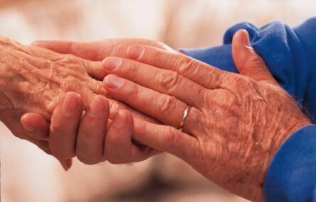 Anziani curati a casa, Toscana centra e supera l'obiettivo per il 2023