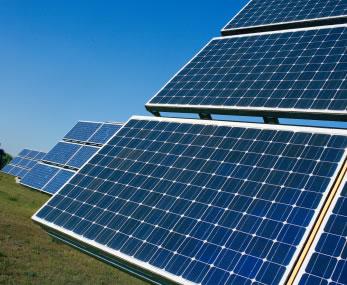 Campi solari ed eolici nelle campagne, Monni: “Condivido la preoccupazione di Coldiretti”