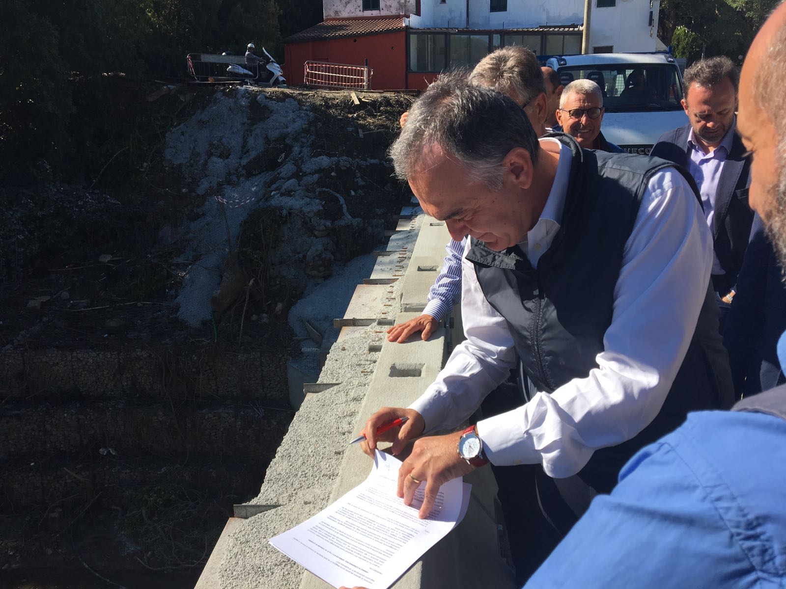 Alluvione Livorno: sopralluogo del presidente e commissario per l'emergenza Rossi sui cantieri