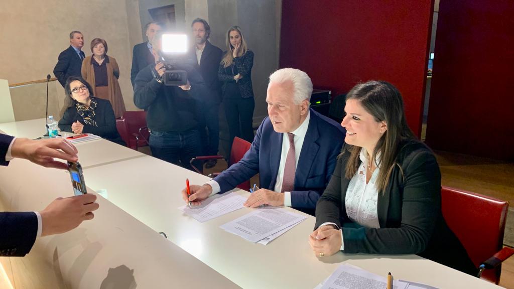 Ritorno a scuola il 15 settembre per 453 mila studentesse e studenti in Toscana